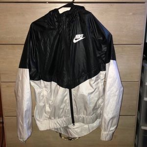 Nike windbreaker
